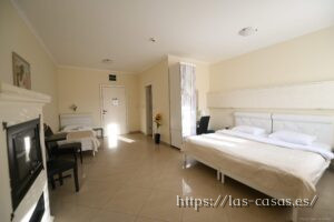 Dash Hotel